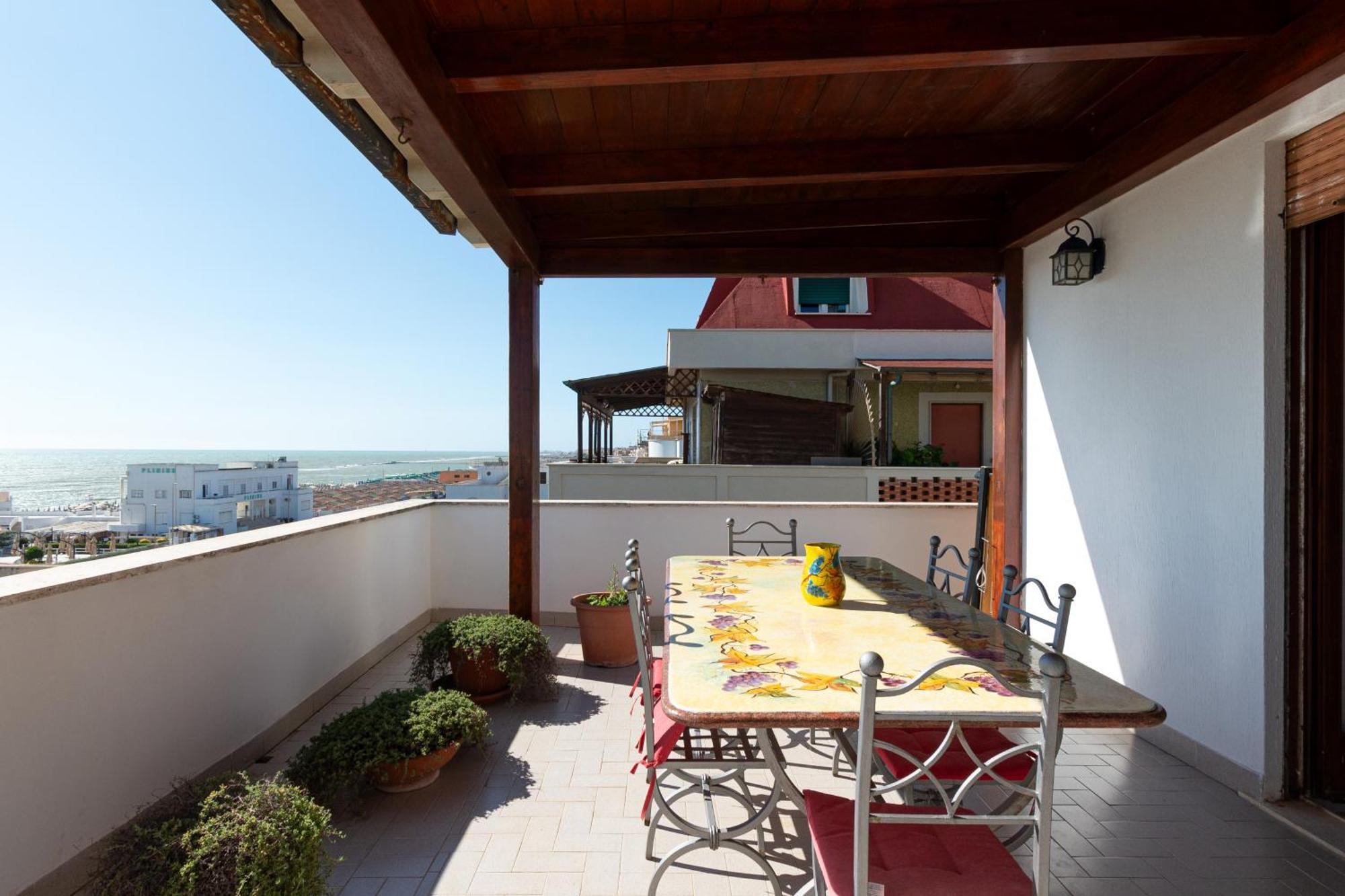 Ostia Attico Fronte Mare Apartment Exterior foto
